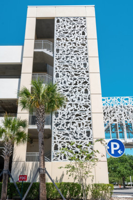 Parasoleil™ Panels in use for the BayCare Mease Countryside Hospital case study